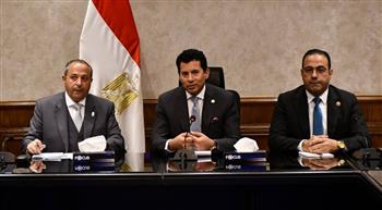   وزير الرياضة يبحث آخر مستجدات أعمال استاد المصري الجديد في بورسعيد
