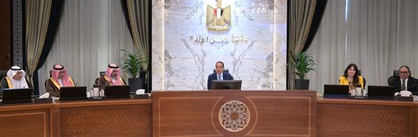 رئيس الوزراء يستقبل وفدًا من رجال الأعمال السعوديين لبحث فرص التعاون المشتركة
