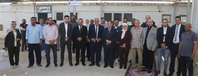 "عكاوي" يفتتح وحدة غسيل الكلى للأطفال بمستشفى قنا الجامعي...صور