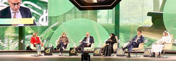 وزير التعليم يستعرض الرؤية المصرية لمواءمة التعليم مع سوق العمل