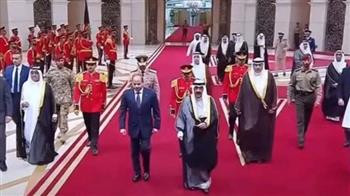   الرئيس السيسي يصل إلى الكويت في ثاني محطات جولته الخليجية