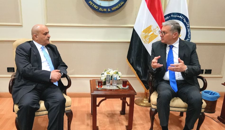وزير البترول يبحث مع رئيس "الأوابك" تعزيز التعاون الإقليمي في مجالات الطاقة