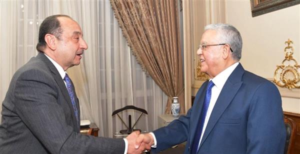 رئيس مجلس النواب يستقبل وزير قطاع الأعمال بمقر البرلمان
