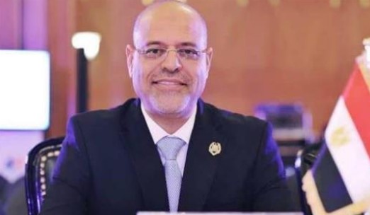جبران: قانون العمل يُحقق مصالح الحكومة وأصحاب الأعمال والعمال