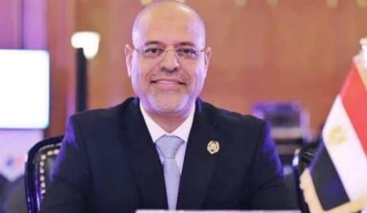 جبران: قانون العمل يُحقق مصالح الحكومة وأصحاب الأعمال والعمال