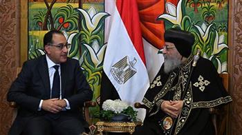   رئيس الوزراء يهنيء البابا تواضروس بعيد القيامة المجيد