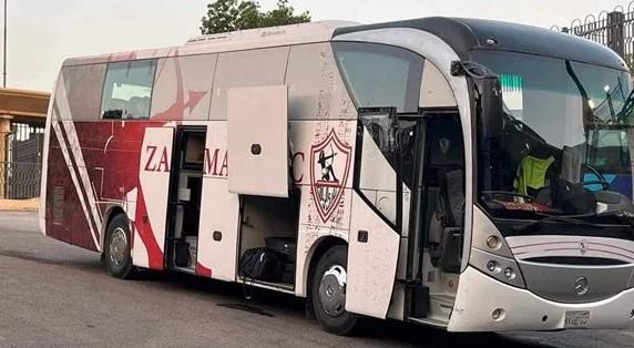 حافلة الزمالك تصل برج العرب استعدادا لمواجهة سموحة في كأس العاصمة