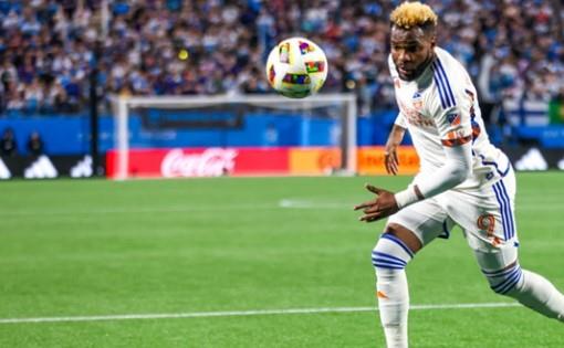 الزمالك: ننتظر موقف "فيفا" بعد وفاة آرون بوبيندزا