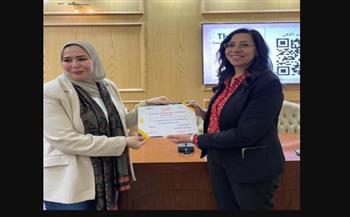   ندوة بصيدلة عين شمس حول تطبيقات التكنولوجيا النانوية في مستحضرات العناية بالبشرة