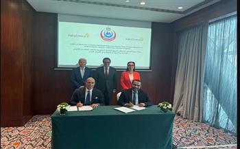   وزير الصحة يشهد توقيع خطاب نوايا مع شركة أسترازينيكا لتوطين الاختبارات الجينية 