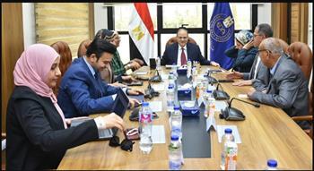 رئيس هيئة الدواء المصرية يتابع جهود سحب الأدوية منتهية الصلاحية