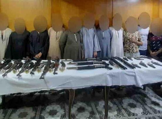 حملات أمنية بسوهاج تستهدف تجار وحائزي المواد المخدرة