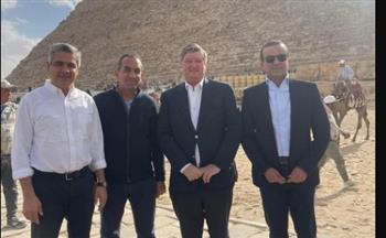   جان توبس يزور الأكاديمية العسكرية المصرية ويجتمع مع رئيس اتحاد الفروسية لبحث سبل تطوير الرياضة