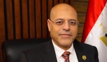 وزير العمل يُعلن عن 10 فرص لعمال مخبوزات للعمل في لبنان