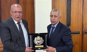   عبد الغفار يعقد لقاءً رسميًا بوزارة النقل واللوجستيك المغربية لبحث مجالات التعاون المشترك