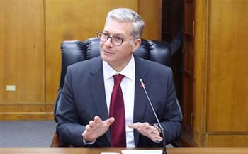   مباحثات مشتركة بين وزير البترول ورئيس شركة انرجين اليونانية 