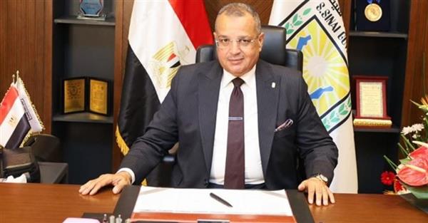محافظ جنوب سيناء يهنئ البابا تواضروس بعيد القيامة المجيد