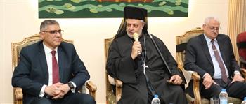   محافظ الجيزة يزور الكنيسة الكاثوليكية لتقديم التهنئة بمناسبة عيد القيامة المجيد
