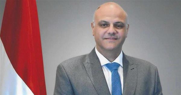 محافظ القليوبية يهنئ قداسة البابا تواضروس الثاني بعيد القيامة المجيد