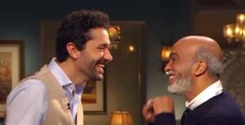 في سماء الكوميديا.. صداقة وضحكات لا تنسى جمعت سليمان عيد وكريم محمود عبد العزيز