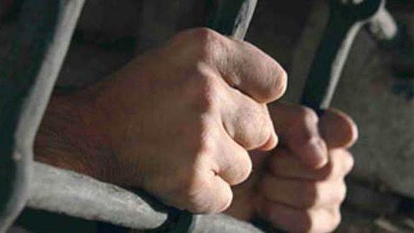 حبس متهم 15 يومًا بتهمة النصب على المواطنين في الإسكندرية