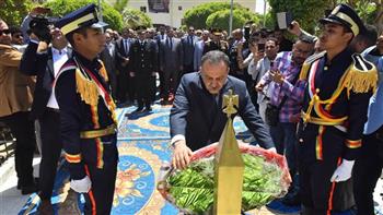    في عيدها القومي.. محافظة أسيوط تحيي ذكرى شهداء مقاومة الاحتلال الفرنسي
