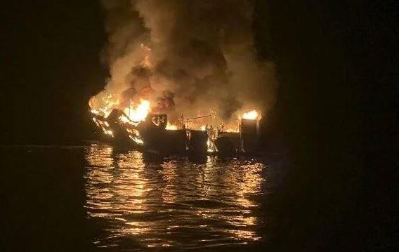 مصرع 143 شخصا على الأقل جراء نشوب حريق على متن قارب بنهر الكونغو