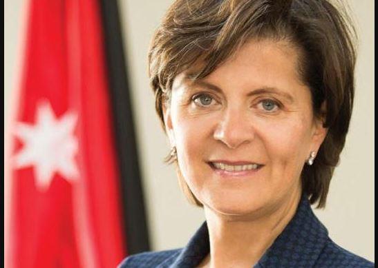 اليابان تمنح الوزيرة لينا عناب وسام الشمس المشرقة