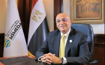   تسليم 20 تاكسي لشباب السويس