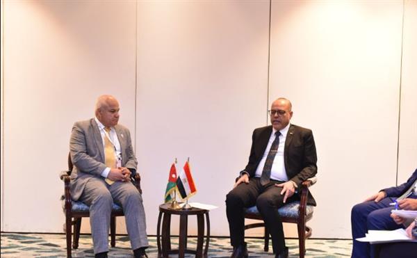 وزير العمل بحث مع نظيره الأردني توفير فرص عمل جديدة  لكوادر مصرية