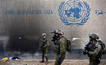 19 شهيدا فلسطينيا بينهم 9 أطفال في مجزرة للاحتلال بحق عيادة تتبع "الأونروا" شمال غزة
