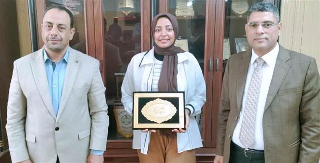 "حقوق جنوب الوادي" تكرم الطالبة مها أبو نبوت