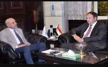   محافظ الأقصر يستقبل السفير البلجيكي لبحث سبل التعاون المشترك