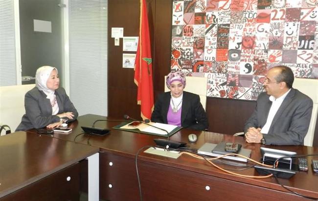رئيس جامعة الأقصر تبحث توقيع شراكة مع الجامعة الدولية بالرباط