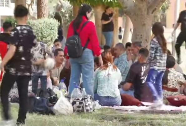 "إكسترا نيوز" ترصد أجواء شم النسيم بالحدائق والمتنزهات