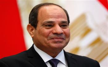   خريجو الدورة الثانية لتأهيل الأئمة من الأكاديمية العسكرية يؤدون القسم أمام الرئيس السيسي