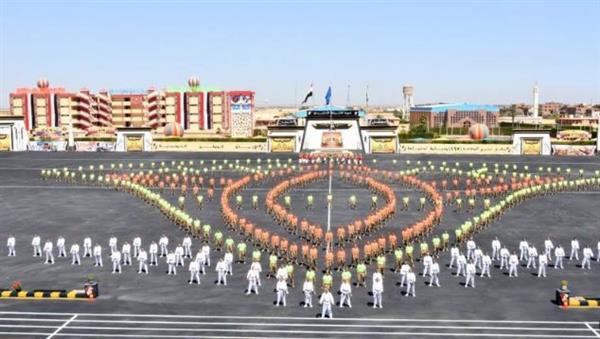 القوات المسلحة تحتفل بتخريج الدفعة (167) من كلية الضباط الاحتياط