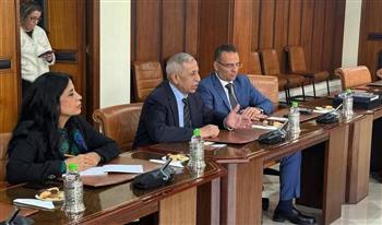   رئيس الأكاديمية العربية يبحث مع مسؤولين مغاربة تطوير الموانئ 