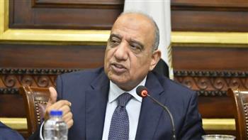   وزير الكهرباء يستعرض استعدادات القطاع لفصل الصيف