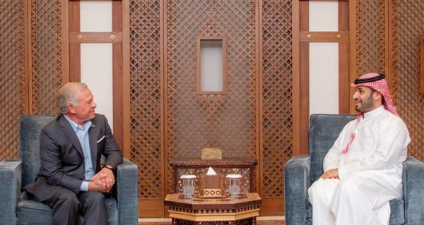 العاهل الأردني يعود إلى بلاده عقب زيارة عمل رسمية للسعودية