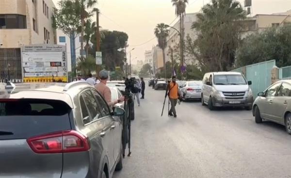 "القاهرة الإخبارية": التحقيقات جارية وتطويق أمني مكثف لمقار الإخوان بالأردن