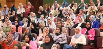   برنامج "اختراق سوق العمل" لدعم وتأهيل طلاب الجامعات يواصل فعالياته بجامعة سوهاج
