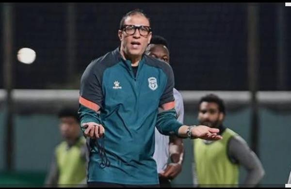 عبد العاطي للاعبي الاتحاد : لامجال لخسارة نقاط في المباريات القادمة