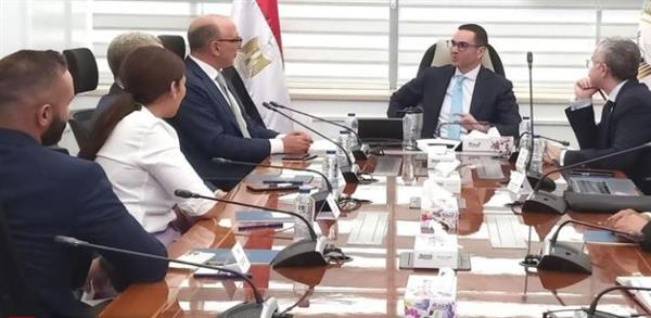 وزير الاستثمار يلتقي الرئيس التنفيذي لشركة Intelcia لبحث مشروعات وفرص التعاون