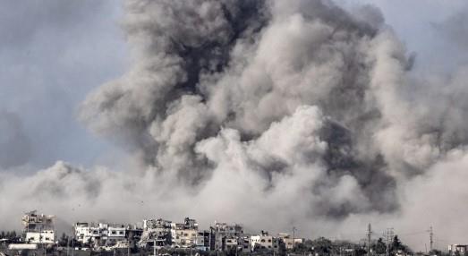مصادر طبية: 52 شهيدا في غارات إسرائيلية على قطاع غزة