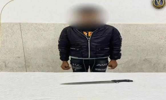 ضبط شخص للتعدي علي آخر بسلاح أبيض بدمياط