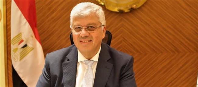 وزير التعليم العالي يوجه الجامعات بإعلان جداول امتحانات نهاية العام قبل موعدها بمدة كافية