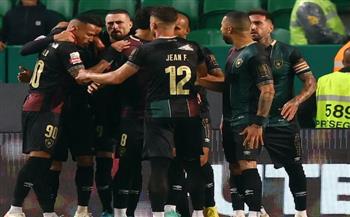   الدوري البرتغالي.. أستريلا أمادروا يهزم بورتو بثنائية نظيفة