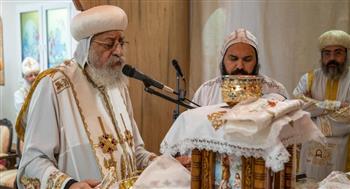   البابا تواضروس يصلي قداس "أحد توما" في الكنيسة القبطية ببولندا