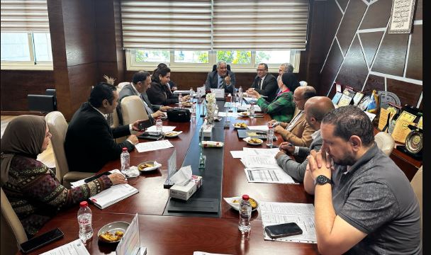 "عوض" تبحث مع محافظ القليوبية ورئيس صندوق التنمية الحضرية عدد من الفرص الاستثمارية